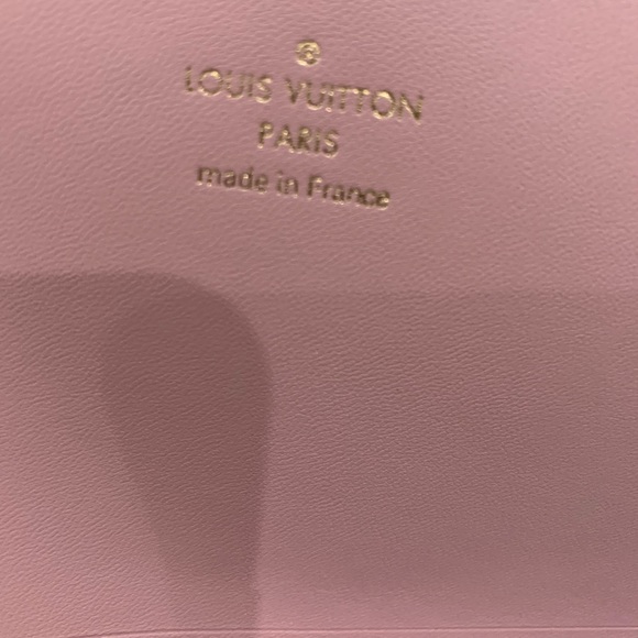 Louis Vuitton Kiragami Large Pouch - Picture 3 of 13